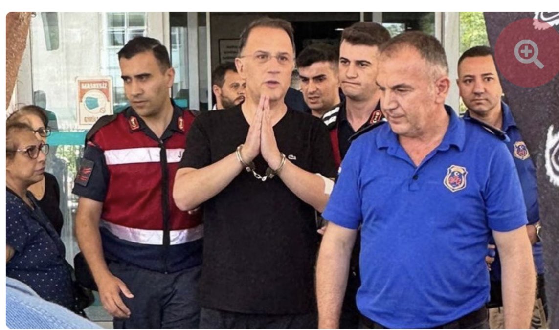 Çokkkkk üzgünüm,şunu unutmayın siz milletten daha büyük değilsiniz ,bir gün bu devran dönecek ve hesabını vereceksiniz ..