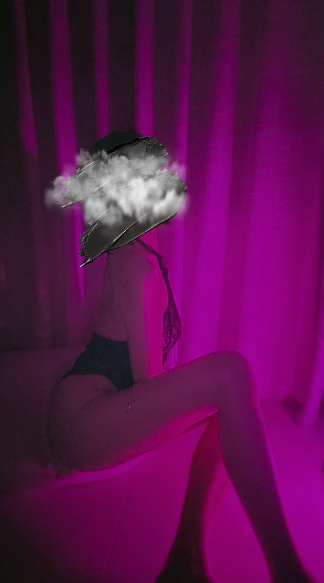 氣氛有了
角色有了
音樂有了
還有缺點什麼嗎？

#腿控
#絲襪控