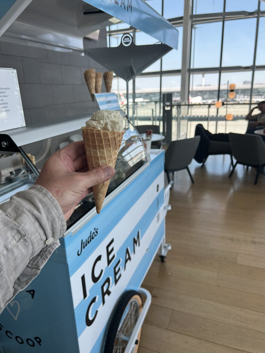 martingfindlay's tweet image. It’s either really hot in #London, or this @Judesicecream at @HeathrowAirport @ BA T5 is the best ever. Possibly both.
Always a pleasure @British_Airways😉