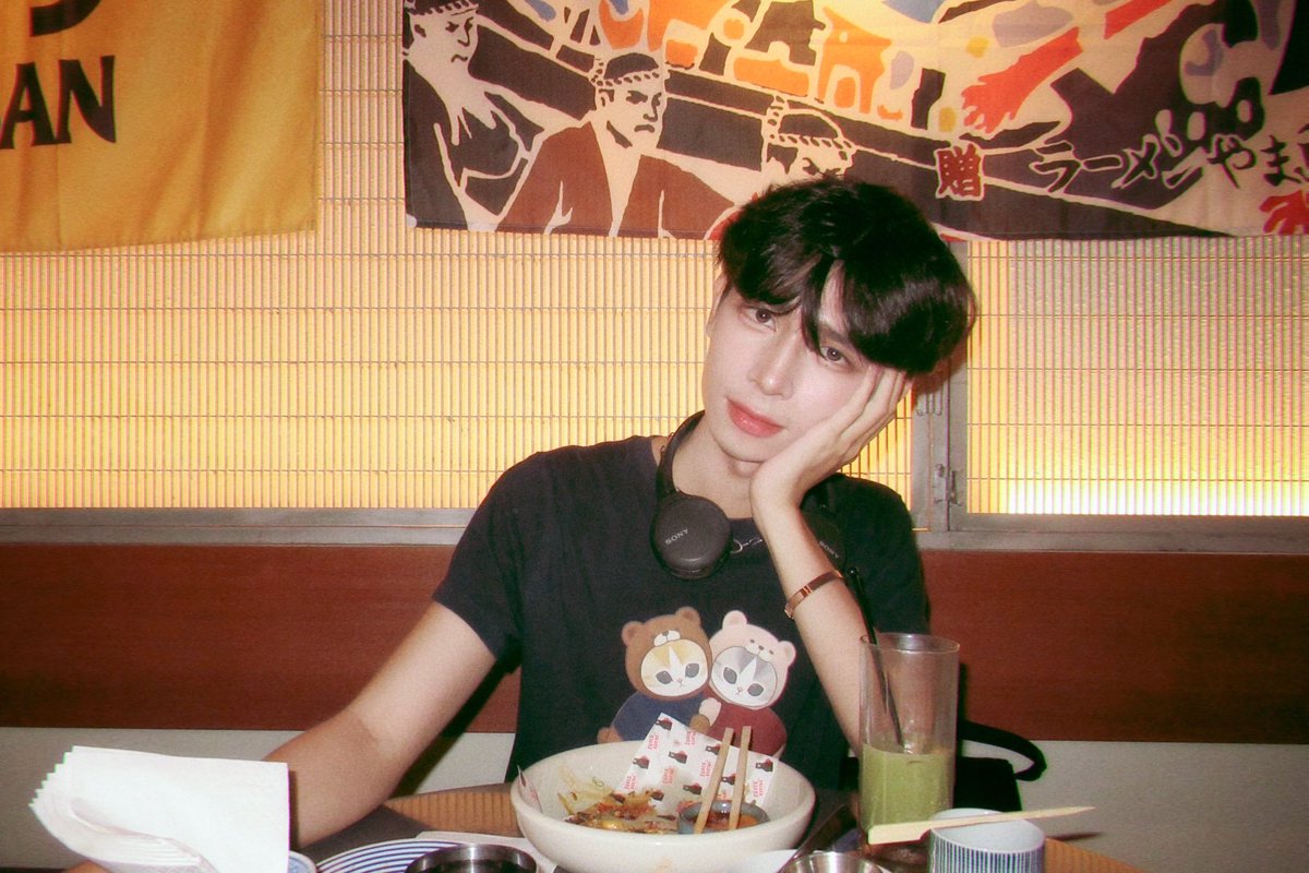 awww thanks 🙂‍↕️🙂‍↔️ ///w///