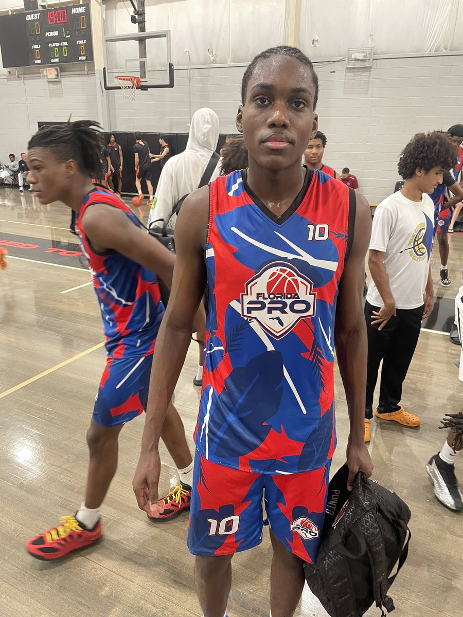 Shun Williams (@ontheradarhoops) on Twitter photo Robert Guishard <a href="/iamrobertguis/">Robert Guishard</a> does a good job of anchoring the paint. He is active on the glass, creating second chance scoring opportunities and blocks/changes shots around the basket. Robert Guishard <a href="/iamrobertguis/">Robert Guishard</a> does a good job of anchoring the paint. He is active on the glass, creating second chance scoring opportunities and blocks/changes shots around the basket.