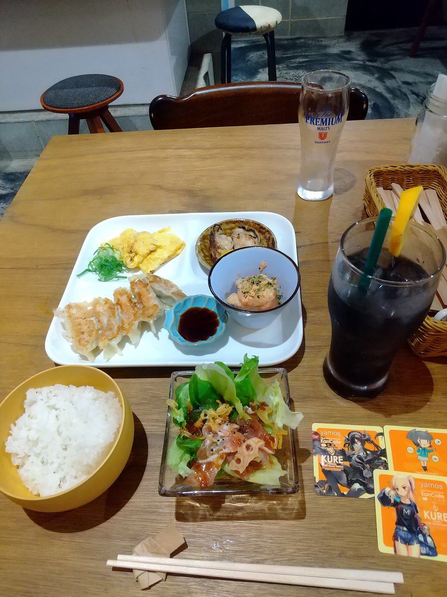 KRsm3efmwGejpxs's tweet photo. 広駅から歩いたので
どうしても🍺だった

鉄板で焼いてるところからワクワクしてどれも美味しかった～

#yamos https://t.co/V5BA5vn1CA
