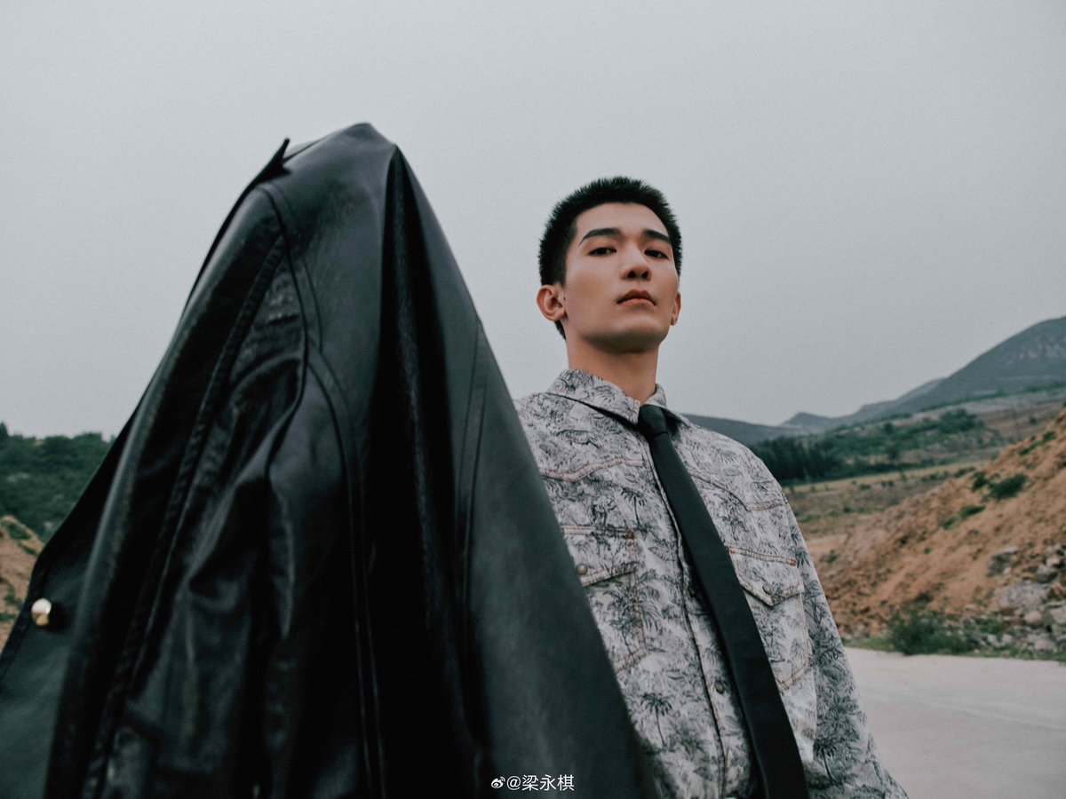 dramapotatoe's tweet image. #LiangYongqi and his team share new vid and snaps
