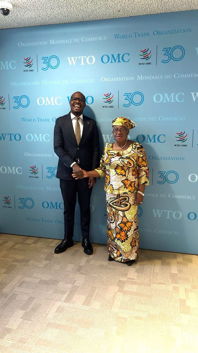 MPGodlimpi's tweet image. Today I met with WTO DG Ngozi Okonjo-Iweala to discuss WTO reform, and South Africa’s role in shaping a rebalanced multilateral trading system.
SA remains deeply engaged on WTO reform and will continue to engage as we head towards the G20 and MC14. #G20 #WTO