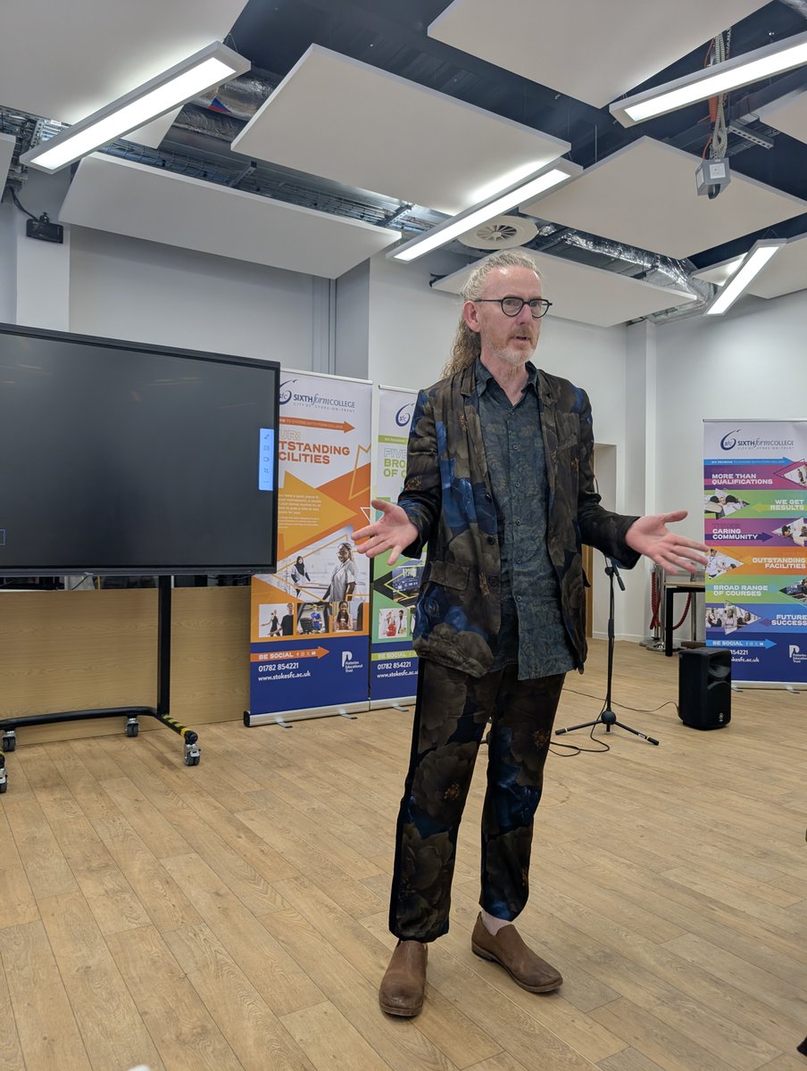 🌟 Last night we honoured the amazing Trustees, Governors, Apprentices, Trainee Teachers &amp; Mentors shaping education across our Trust.

💐 Farewell to those moving on — your impact is lasting.

✨ Together, we transform futures.

#GovernanceCelebration #ThankYou