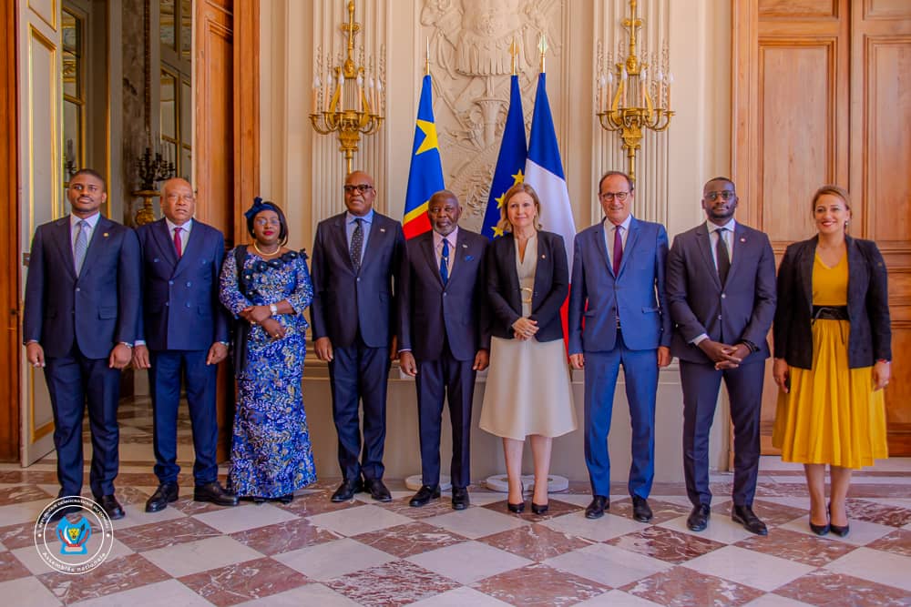 AssembleeNatRDC's tweet image. En marge de la 50 ème session de l'APF, le Président Vital KAMERHE a échangé en tête-à-tête avec son Homologue français Yaël Braun Pivet sur l'évolution de la situation sécuritaire en République Démocratique du Congo et le renforcement de la coopération parlementaire bilatérale.