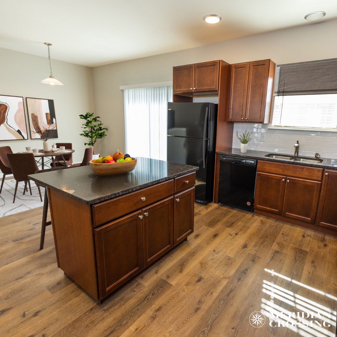 Step into Magellan at Meridian Crossing 🏡

This 3 bed, 2.5 bath home offers over 2,300 sq. ft. of living space, with bright rooms, modern finishes, and a layout designed for comfort and flexibility.

Learn more: heyor.ca/qZ555g