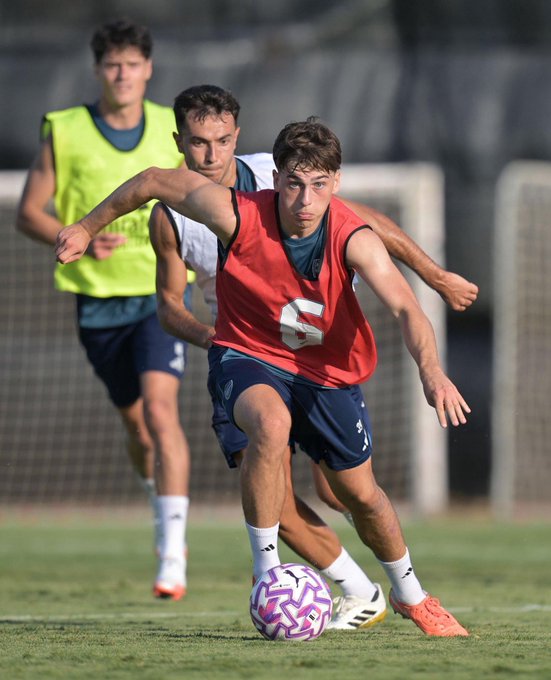 A few more Hale Enders in Spain!