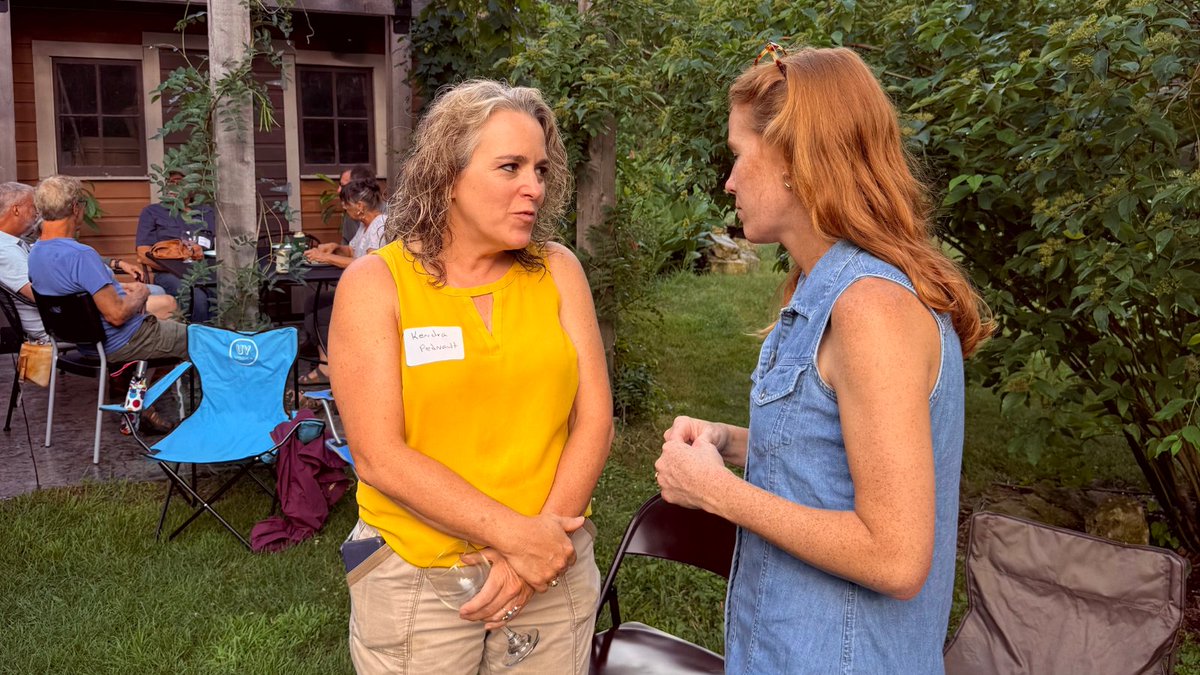 RebeccaforWI's tweet image. Backyard conversations in Prairie Du Chien last night - Van Orden's "hometown" - talking about his disastrous vote that's adding trillions to our debt. Folks are more motivated than ever to spend the next 479 days to do everything we can to flip this seat from chaos to Cooke.