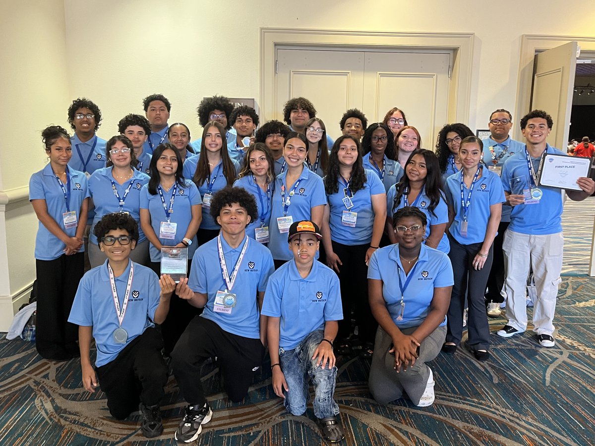 EducateCT's tweet image. CT @EducatorsRising is just one of many ways we continue to increase and diversify our educator workforce: portal.ct.gov/-/media/sde/di…
Speaking of @EducatorsRising, CT had a remarkable showing at their recent National Competitions in Florida! 👏 Congratulations to:
New Britain: Top…