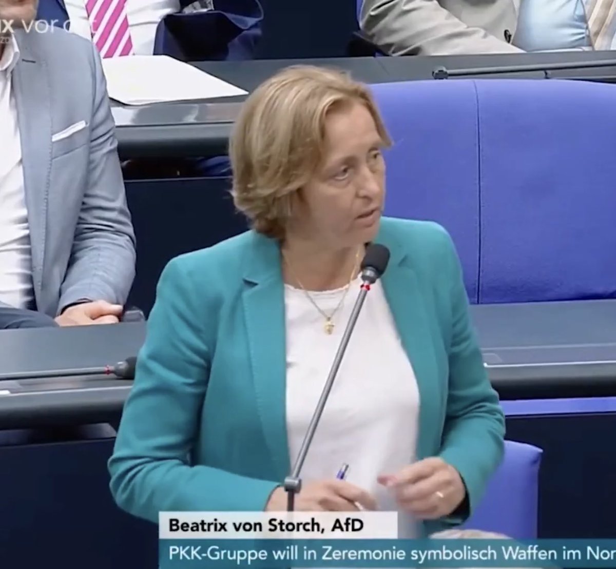 Wegen dieser Heldin werden Babys doch nicht geschreddert, Ungeimpfte haben Grundrechte und die Demokratie bleibt erlaubt 💙💙💙 #Brosius_Gersdorf