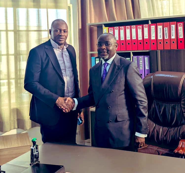 Gordon Byaruhanga (@gbyaruhanga01) on Twitter photo <a href="/BonheurMuamba4/">Bonheur Muamba 4 🇨🇩</a> Comme le crie cet imbécile de Muyayiste, les territoires sont déjà occupés par un mouvement congolais légitime #M23_AFC composé de citoyens congolais natifs, y compris des membres des tribus de #Tshisekedi.
Le régime cherche désespérément à faire passer ses récits de bouc <a href="/BonheurMuamba4/">Bonheur Muamba 4 🇨🇩</a> Comme le crie cet imbécile de Muyayiste, les territoires sont déjà occupés par un mouvement congolais légitime #M23_AFC composé de citoyens congolais natifs, y compris des membres des tribus de #Tshisekedi.
Le régime cherche désespérément à faire passer ses récits de bouc