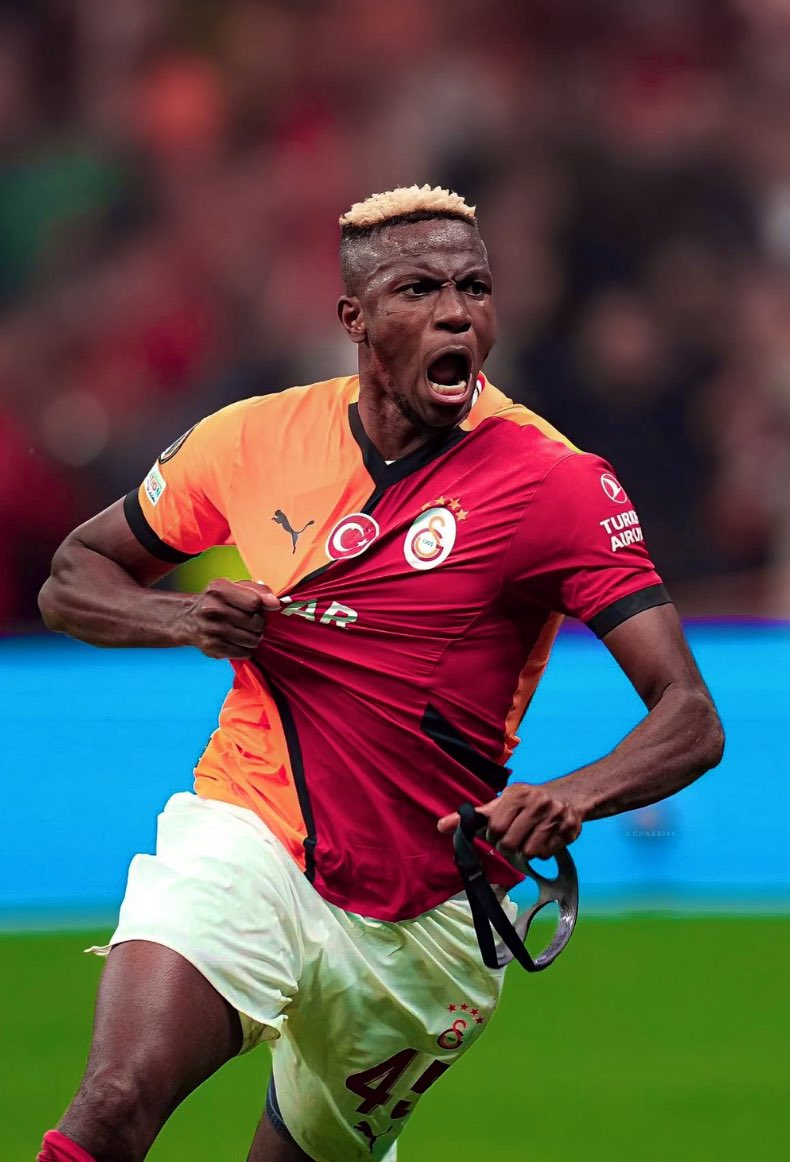 Victor Osimhen değil, GALATASARAY'a gelmek için Napoli'ye rest çeken, GALATASARAY efsanesi ve Dünya Yıldızı Victor Osimhen beyefendi diyeceksiniz!
