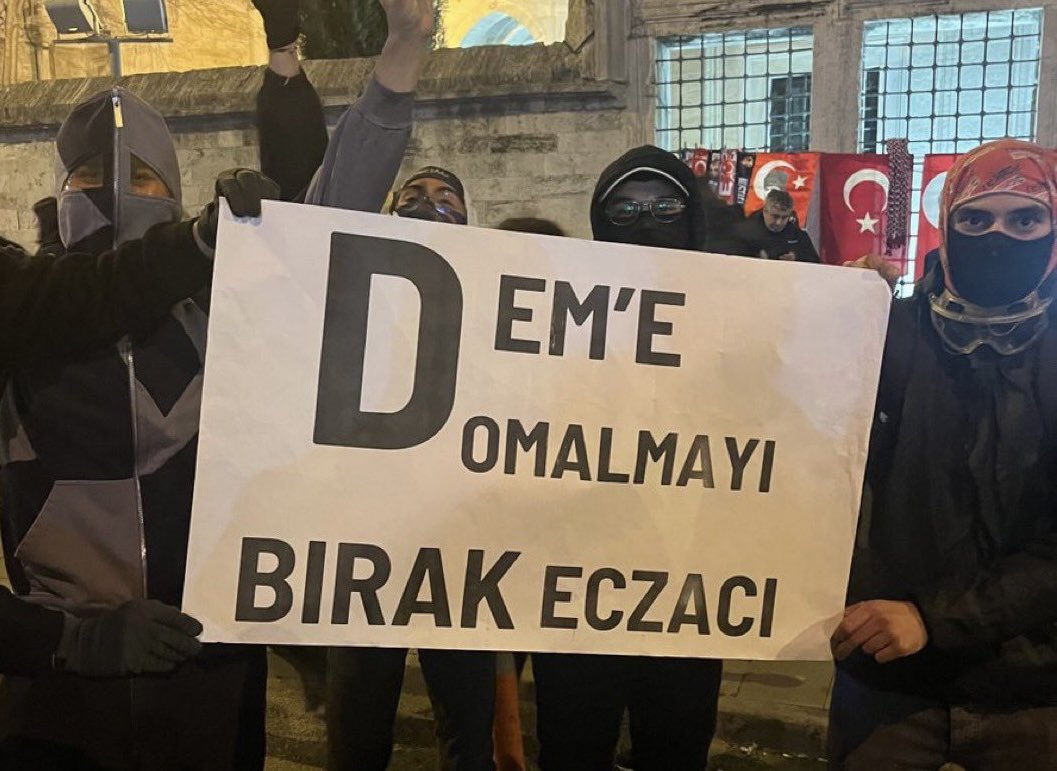 YorukTurkwzq's tweet photo. @eczozgurozel https://t.co/KdG1zYuGEw