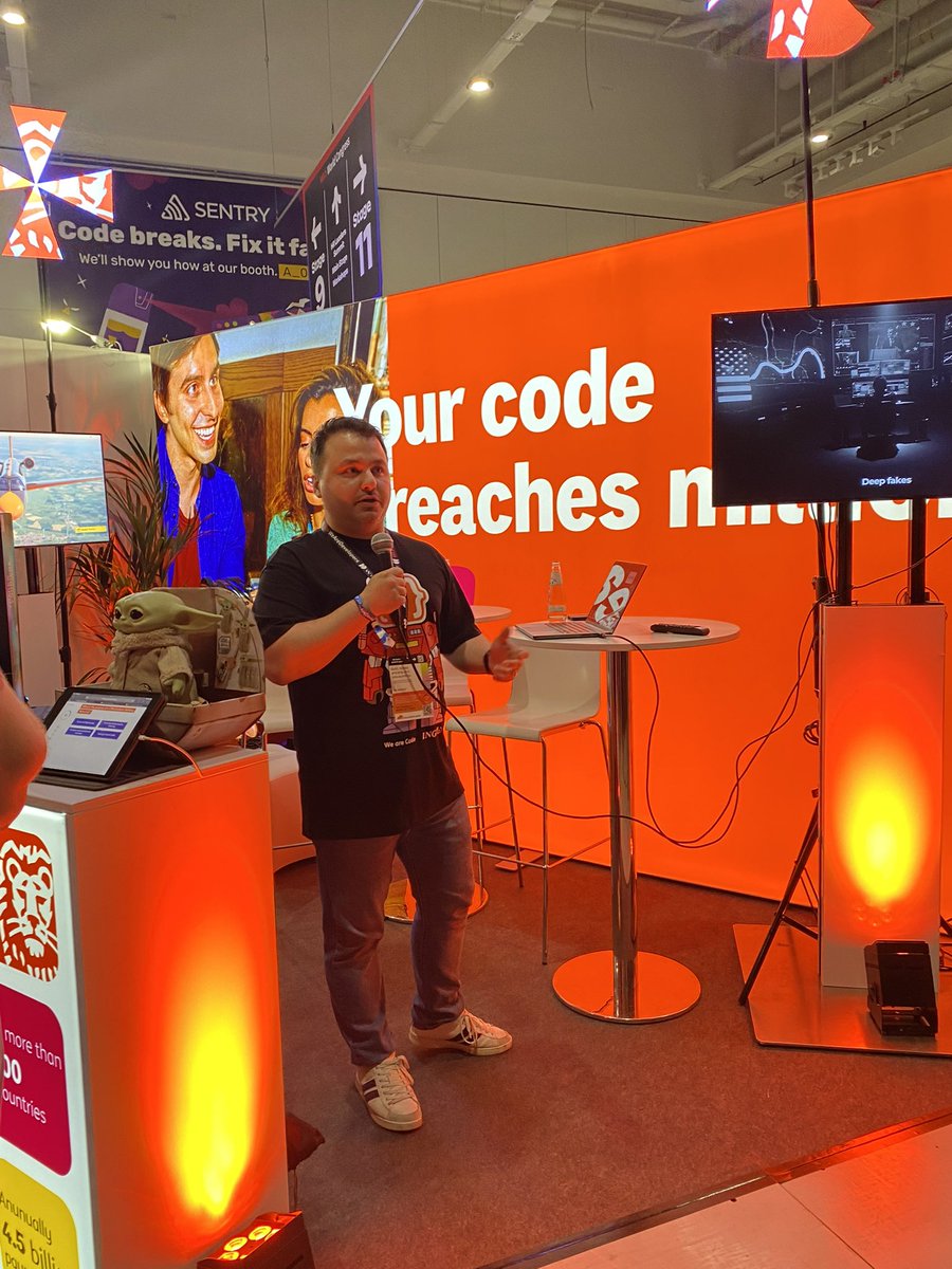 Wrapping up an exciting couple of days here at WeAreDevelopers World Congress 2025 in Berlin with the #ING team!

We’ve had so many great conversations at our booth — it’s been amazing to connect with developers, engineers, and tech enthusiasts from all over.

Together with my