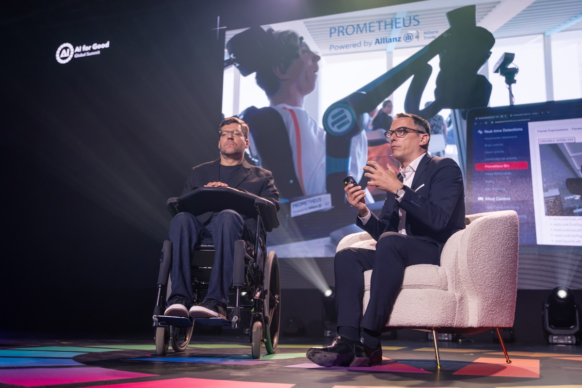 AIforGood's tweet image. The #AIforGood Global Summit continued this afternoon on Center Stage with powerful sessions highlighting how #AI is driving #socialimpact, transforming food systems, #skilling the global workforce, and powering the clean #energy transition.
This afternoon’s sessions featured:…