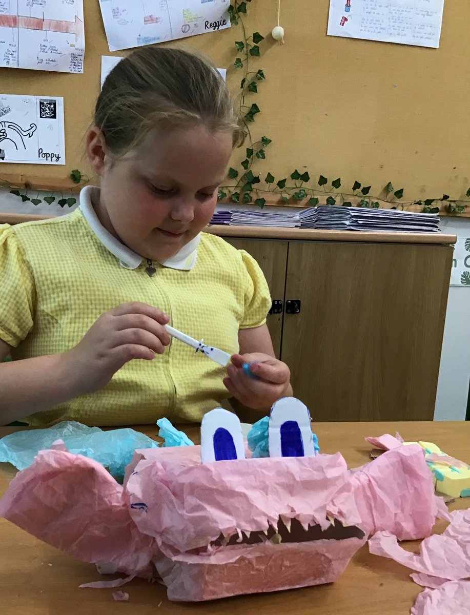 Year 4 are having lots of fun completing the next stage of their pneumatic snapping dragons in DT this afternoon.