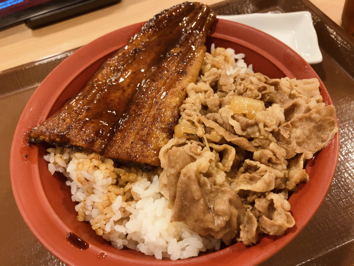 1_oqj's tweet photo. モーレツにうなぎが食べたくなった🚗🌬️

すき家の鰻、クオリティー高い‼︎
夏バテ防止‼️ https://t.co/fBiNsa7lN4