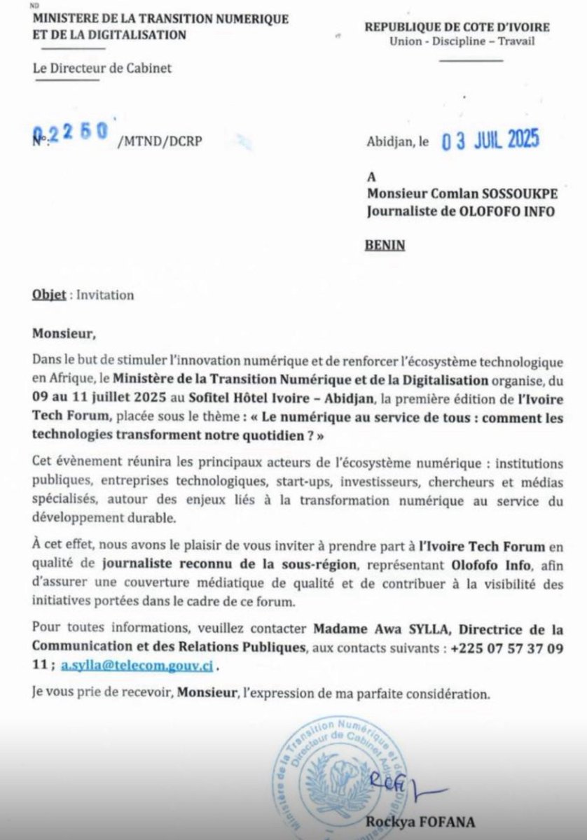 #Bénin  :  Comlan Hugues Sossoukpè, connu pour être l’une des voix les plus critiques envers la gouvernance du président béninois , Patrice Talon,  a été  arrêté à #Abidjan, ce jeudi. 

Il  y était arrivé le 8 juillet pour participer à un événement officiel, organisé par le