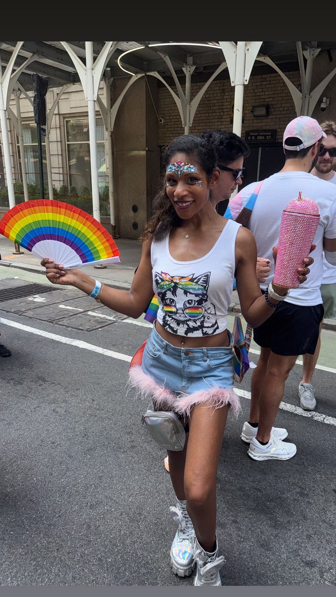 One Brooklyn Health was proud to stand in solidarity, love, and celebration at the 2025 NYC Pride Parade! 📷📷 Together, we honor diversity, advocate for equality, and uplift every voice in our community.
#NYCPride2025 #OneBrooklynHealth #pridemonth2025