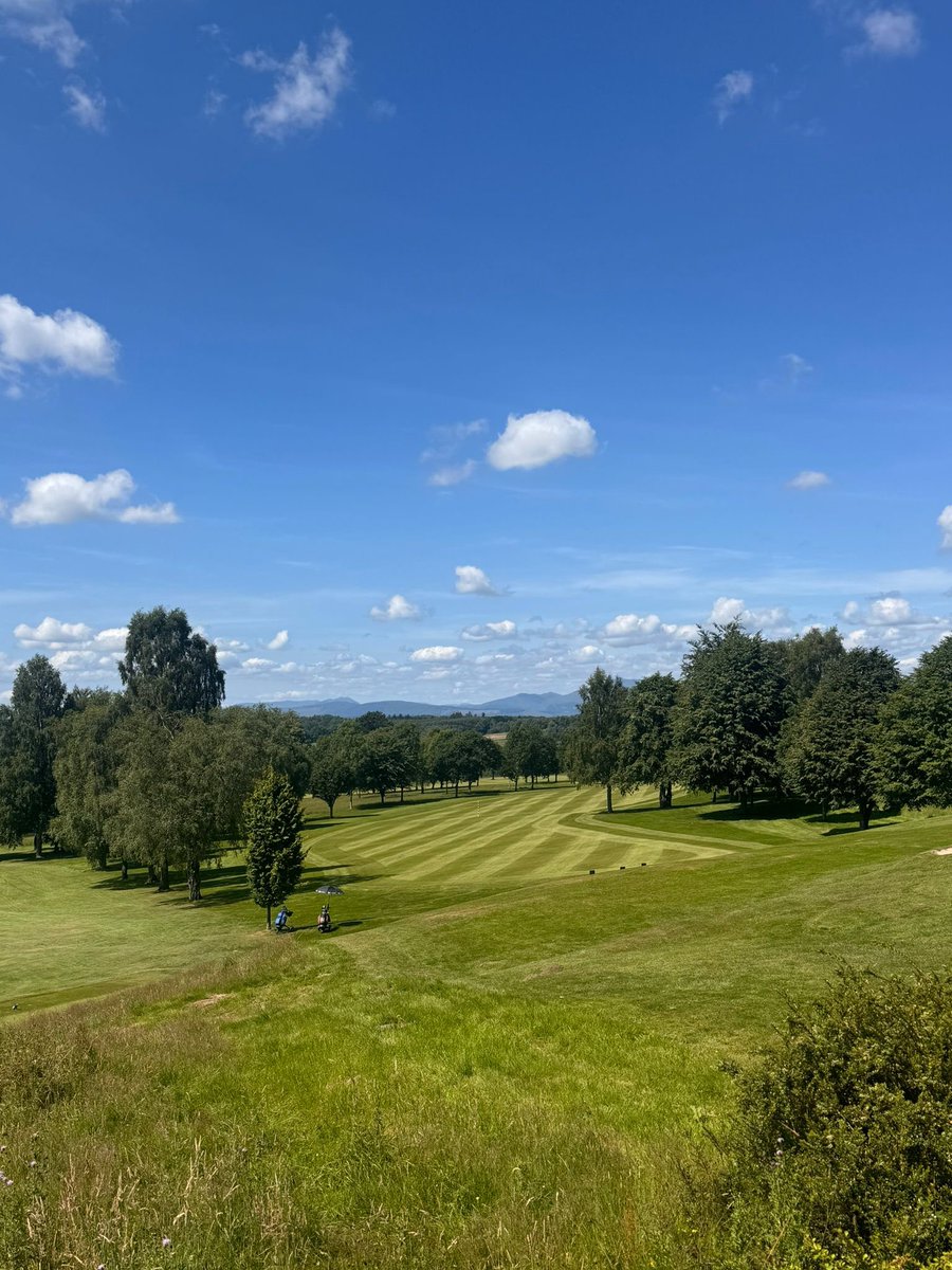GrantDonaldso12's tweet photo. The course shining in the sun today. Light on manpower this week with one of the boys on holiday but the rest have stepped up to the plate. Normal course maintenance as well as a sarrel roll on the greens. Bunker and tee maintenance also in the mix @DNGCGreenstaff @DunblaneNewGC https://t.co/pqFZzZGbox