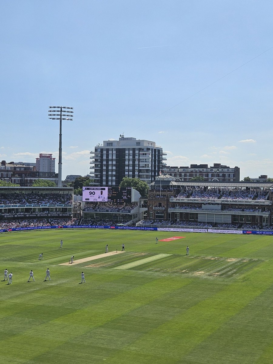 tobytarrant's tweet image. Jofra is back 

❤️❤️

@HomeOfCricket