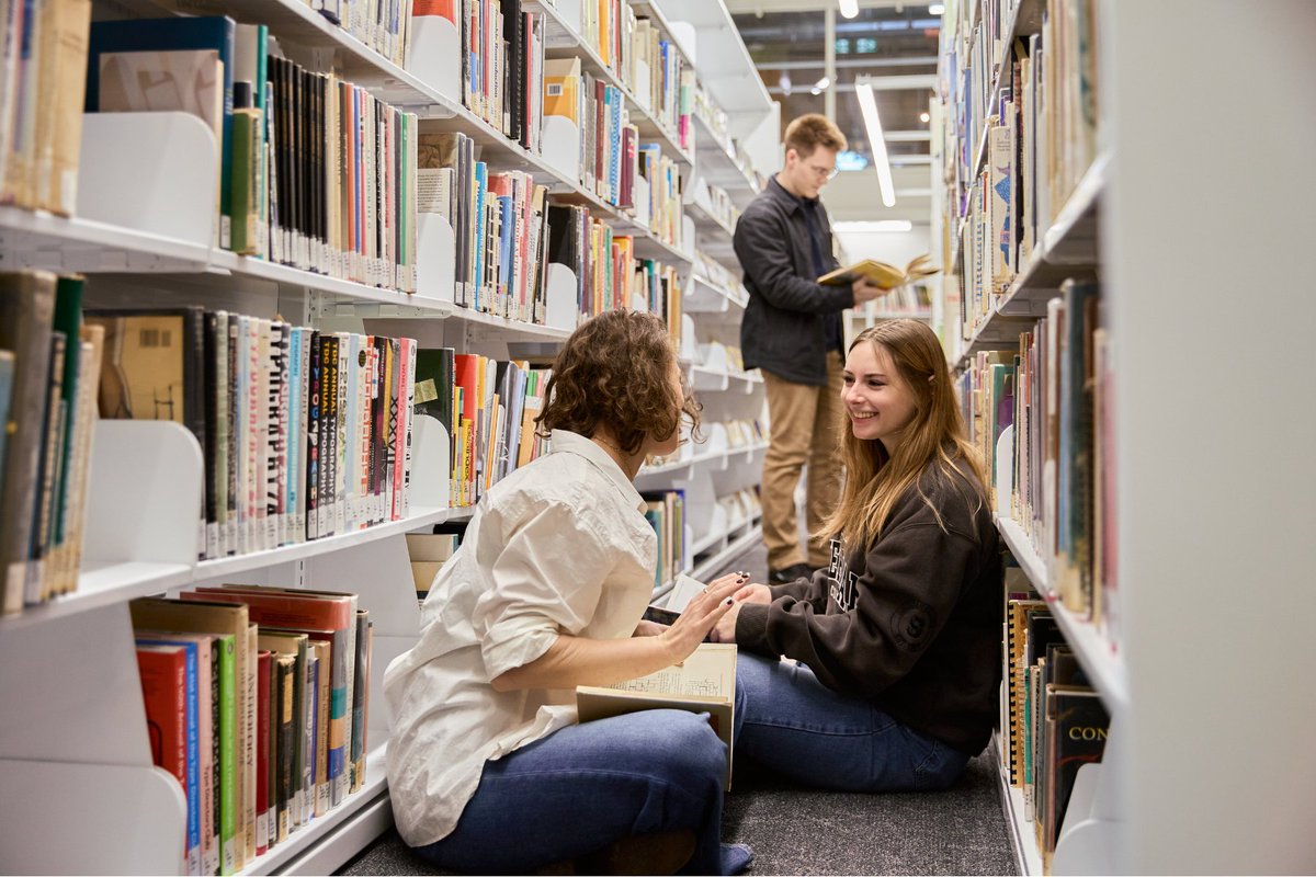 sheridancollege (@sheridancollege) on Twitter photo Feeling overwhelmed? Our campus libraries are more than just books. From research help to study spaces and academic support, we’re here to help you stay on track.
Check out the <a href="/SheridanLibrary/">Sheridan Library</a> for tools and resources that can help you succeed 🔗 sheridan.mobi/41FYTdP Feeling overwhelmed? Our campus libraries are more than just books. From research help to study spaces and academic support, we’re here to help you stay on track.
Check out the <a href="/SheridanLibrary/">Sheridan Library</a> for tools and resources that can help you succeed 🔗 sheridan.mobi/41FYTdP