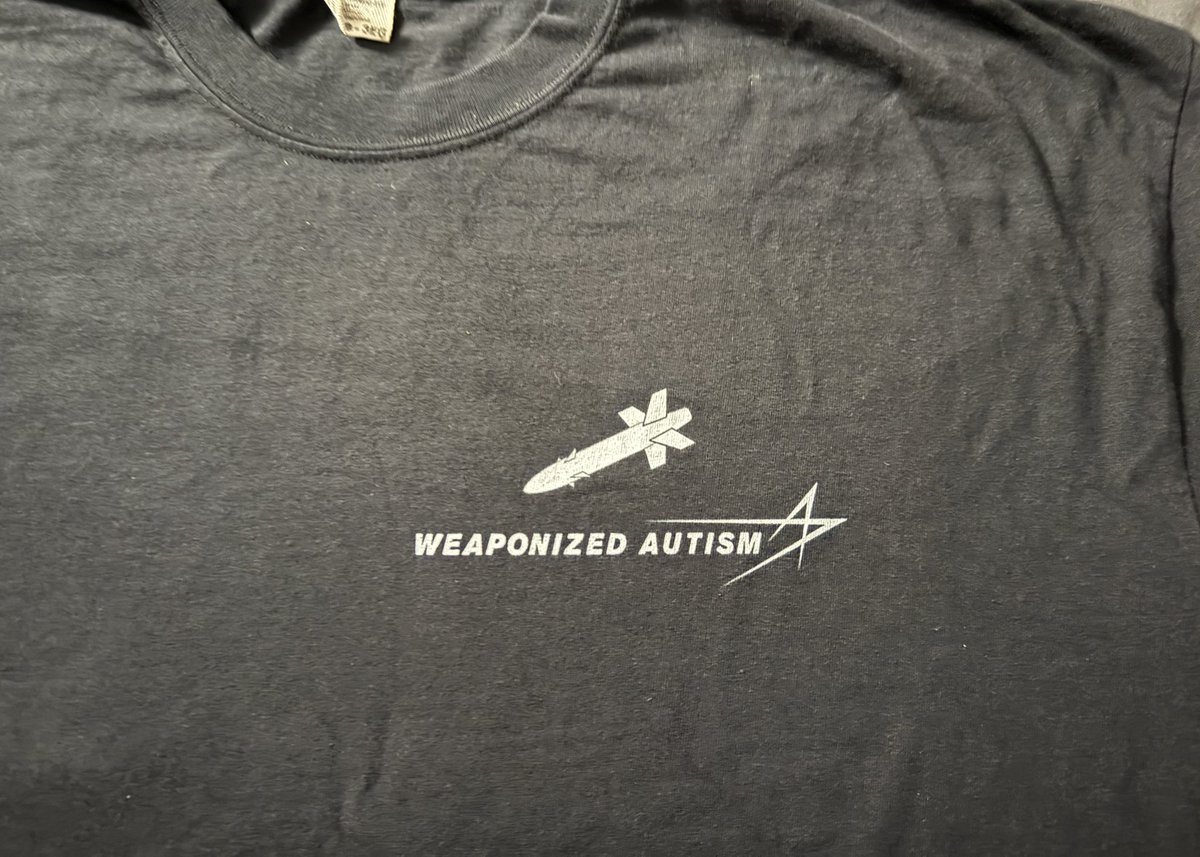 GenXHeartDad71's tweet image. Mail Drop!
@Dianexis with the WeapAuts shirt! Get ya one!