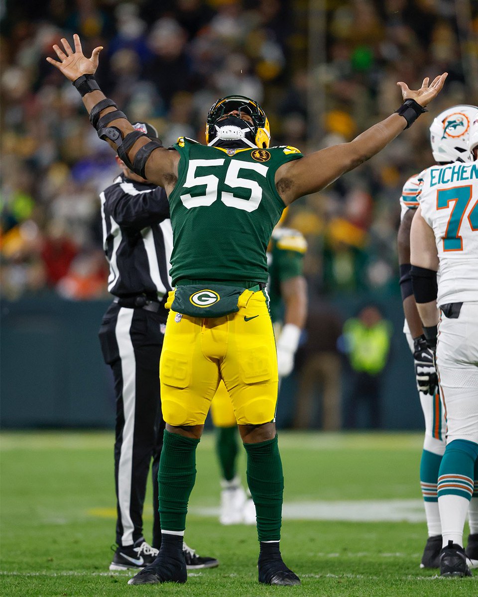 We are all Kingsley Enagbare 🇳🇬 waiting for <a href="/NFL/">NFL</a> football to return! 5️⃣5️⃣ days to go...