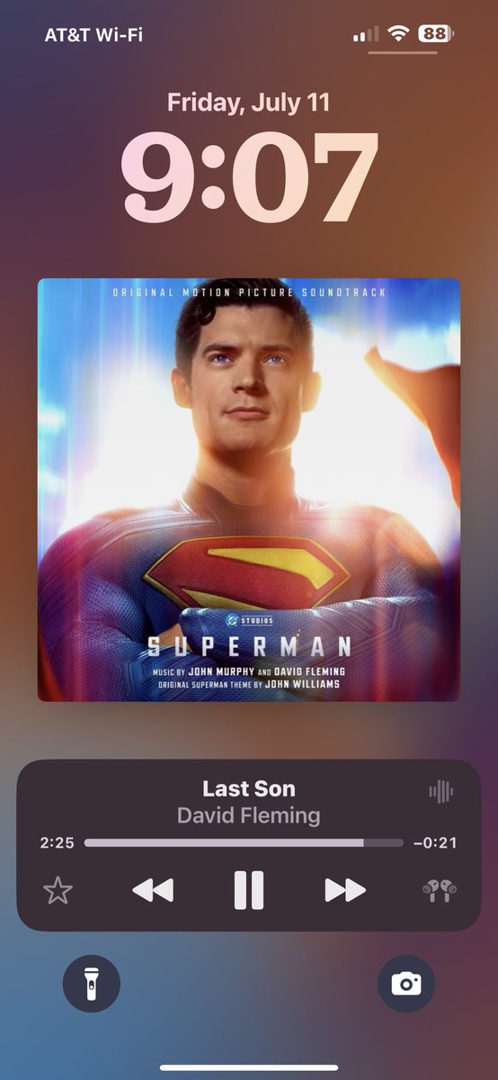 And my day is made. Listening to this All day! 

I can’t wait til Sunday!!! Ahhh!!! #Superman