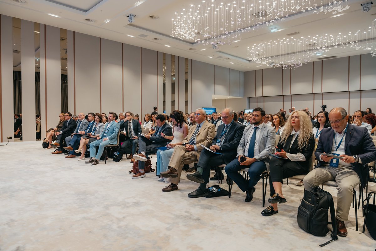 Clusters_EU's tweet image. “Clusters are at the heart of the EU’s smartest innovation.” – Dragoș Pîslaru, Romanian Minister for Investments & European Projects.
📝Full report on #ClustersMeetRegions & #ECCPMatchmaking event in Cluj-Napoca: clustercollaboration.eu/content/cluste…
🗓️What’s next: clustercollaboration.eu/events?f%5B0%5…