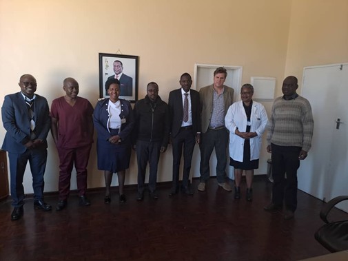 THETlinks's tweet image. Exciting progress from the UK-Zimbabwe Health Partnership Prog! #UKZHPP🇬🇧🇿🇼
Strides made in breast cancer care &amp;amp; mental health: delivering training, opening new centres &amp;amp; expanding quality care provision - driving strong &amp;amp; sustainable health systems strengthening👏 @UKinZimbabwe
