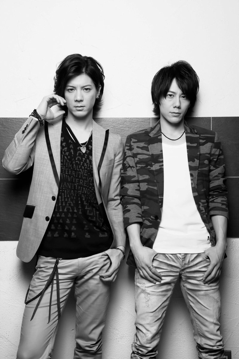 miso_jiro's tweet image. 今日はAsh結成の記念日。
17年前に結成。
今こうしてまた活動できていることに心から感謝してます。
いやぁ、、、写真若いなぁ。
今は、、、イケオジ目指そうねねもっちゃん!!!
#Ash
#根本正勝
#中村誠治郎