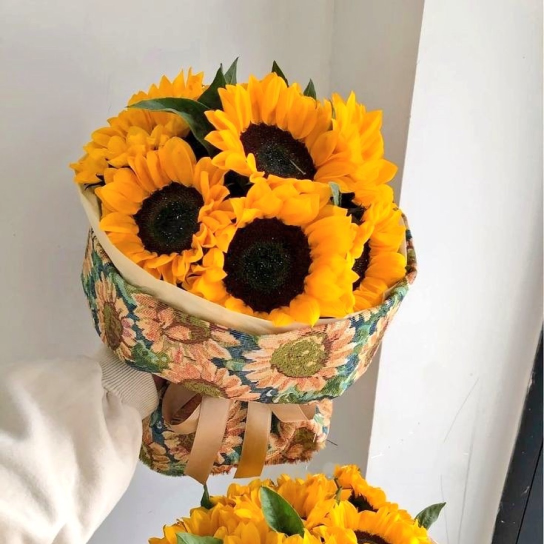 got myself a little bouquet of sunflowers to brighten up my day!🌻