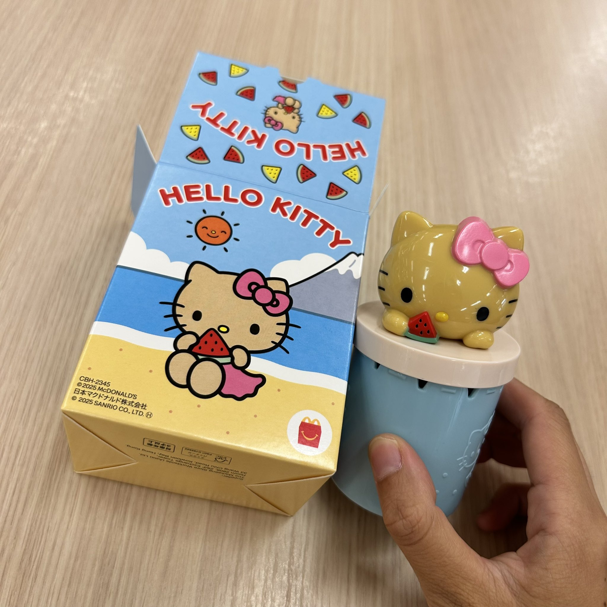 カネボウ CD NカバーMパクトUVセット OCB❤️キティちゃん❤️限定 カネボウ CD NカバーMパクトUVセット OCB❤️キティちゃん❤️限定