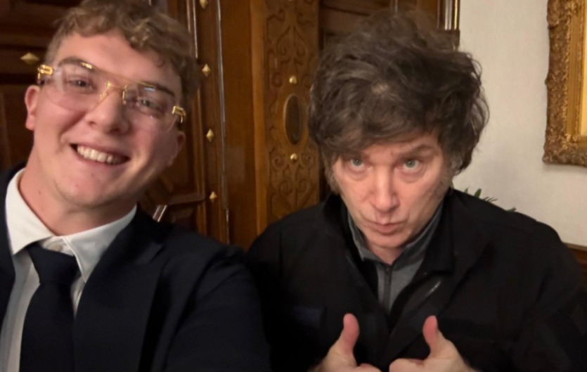 ¿POR QUÉ EL GOBIERNO NO QUIERE QUE LA COMISIÓN INVESTIGADORA DE $LIBRA FUNCIONE?
Porque hay una cronología que conecta a Milei, su Gabinete, múltiples transferencias y más de 4 millones de dólares que nadie sabe adónde fueron a parar ni en concepto de qué.