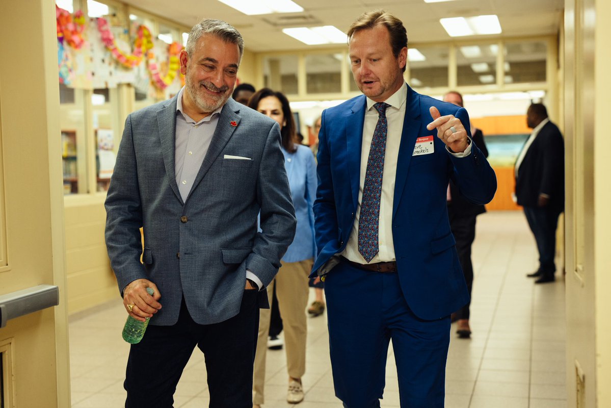 PaulCalandra's tweet image. I am focused on listening to parents and teachers about how we can set students up for success. This week, I visited the @HaltonDSB Alexander’s Public School in Burlington to see students making the most of summer learning.