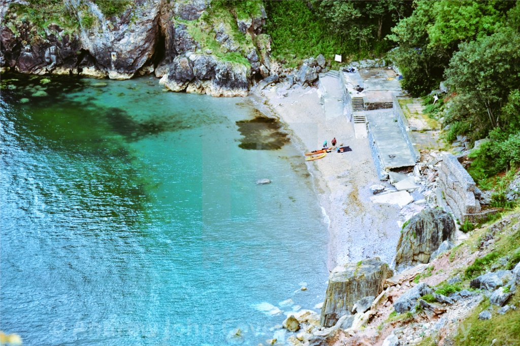 NonDiaCritical's tweet image. Tak dnes vykladka v Torquay na pobrezi Devonu🇬🇧🚚📦. Anglicka riviera, rodiste Agaty Christie a byvala turisticka destinace. Navic zde sidli (pro followery @BlanikZ dobre znama) firma Sunseeker⛵️. Mnozi to zde dnes oznacuji za diru, ale porad tady najdete par krasnych spotu📸.…
