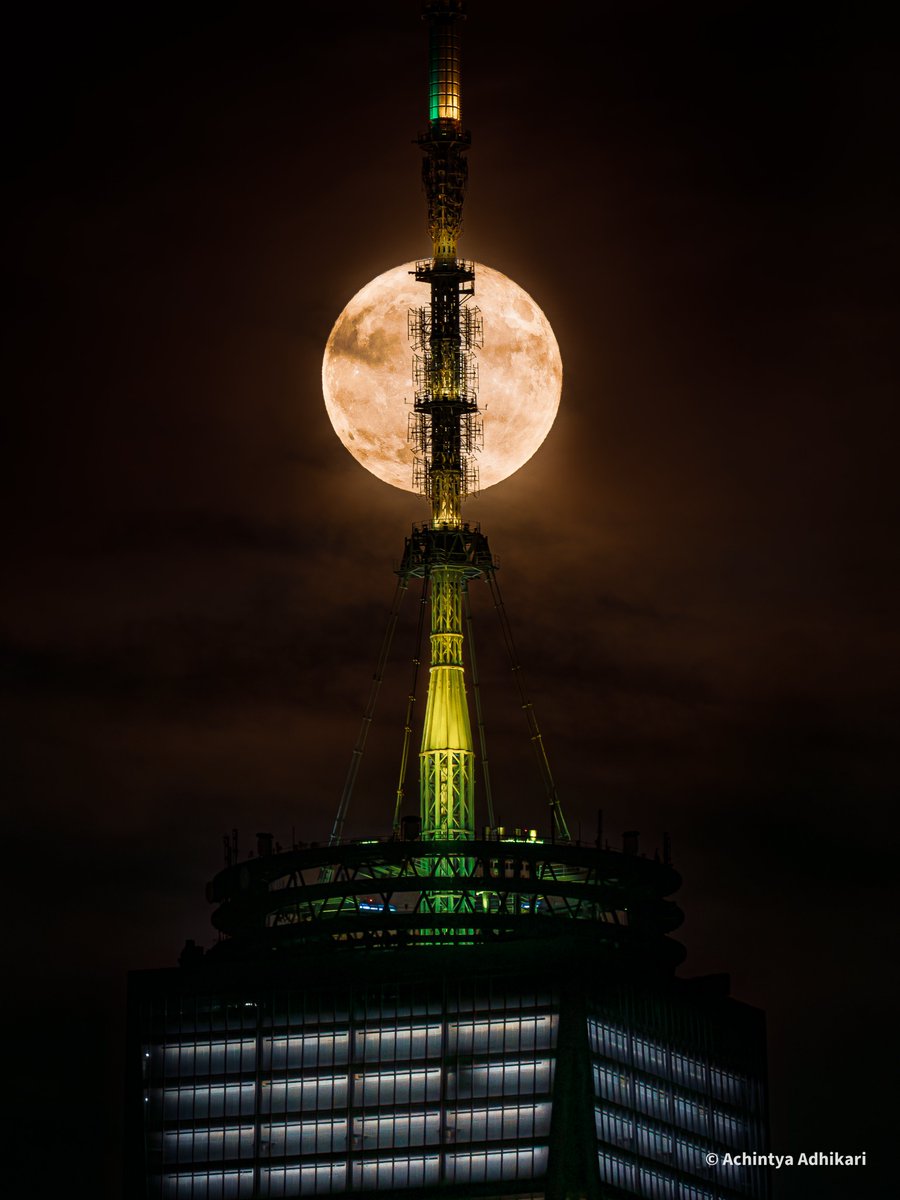 AchintyaAd24859's tweet image. Buck Moonrise over @OneWorldNYC
Captured by @CanonUSA Canon R6MkII & @TamronAmericas Tamron 150-600 G2 lens
@Amazingeye55
@XTravelMyWay
@nycgov
@nycfeelings
@NYCferry
@NatGeo
@bhphoto
@photopills
@pro_planit39277
@NBCNews
@BBCBreaking
@NYMag
@nycgov
@nypost