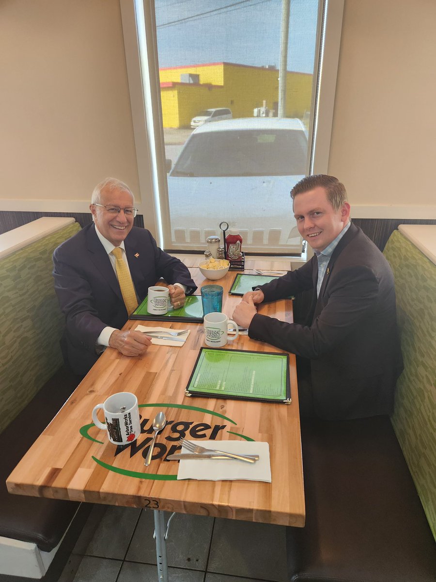 Couldn’t leave North Bay without stopping at <a href="/BurgerWorldNB/">Burger World</a>, a local staple here since 1993. 

Proud to support homegrown businesses as part of our Buy Ontario, Buy Canadian initiative.