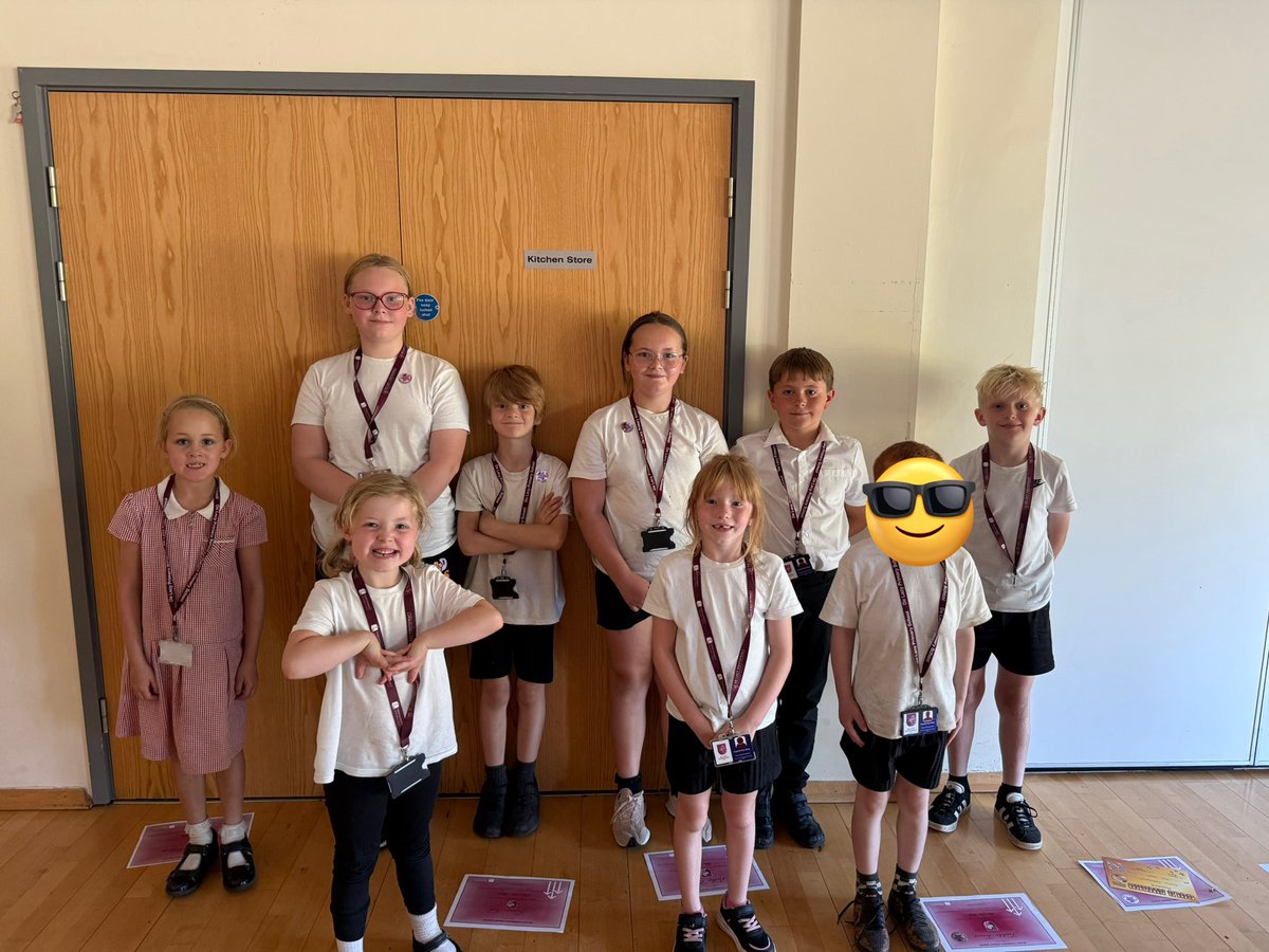 Well done to our star of the week pupils! ✨
