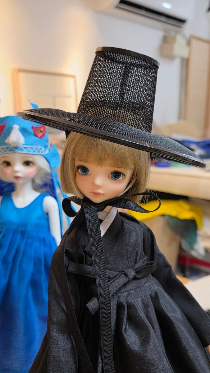 네겐 좀 크다🤣🤣🤣🤣