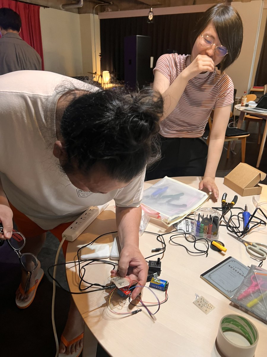 trackmakerDJ's tweet photo. このハンダ ショートしてるよ！
からの修正と実践教室 ＠nakamakoko https://t.co/zPilLkP9Dq