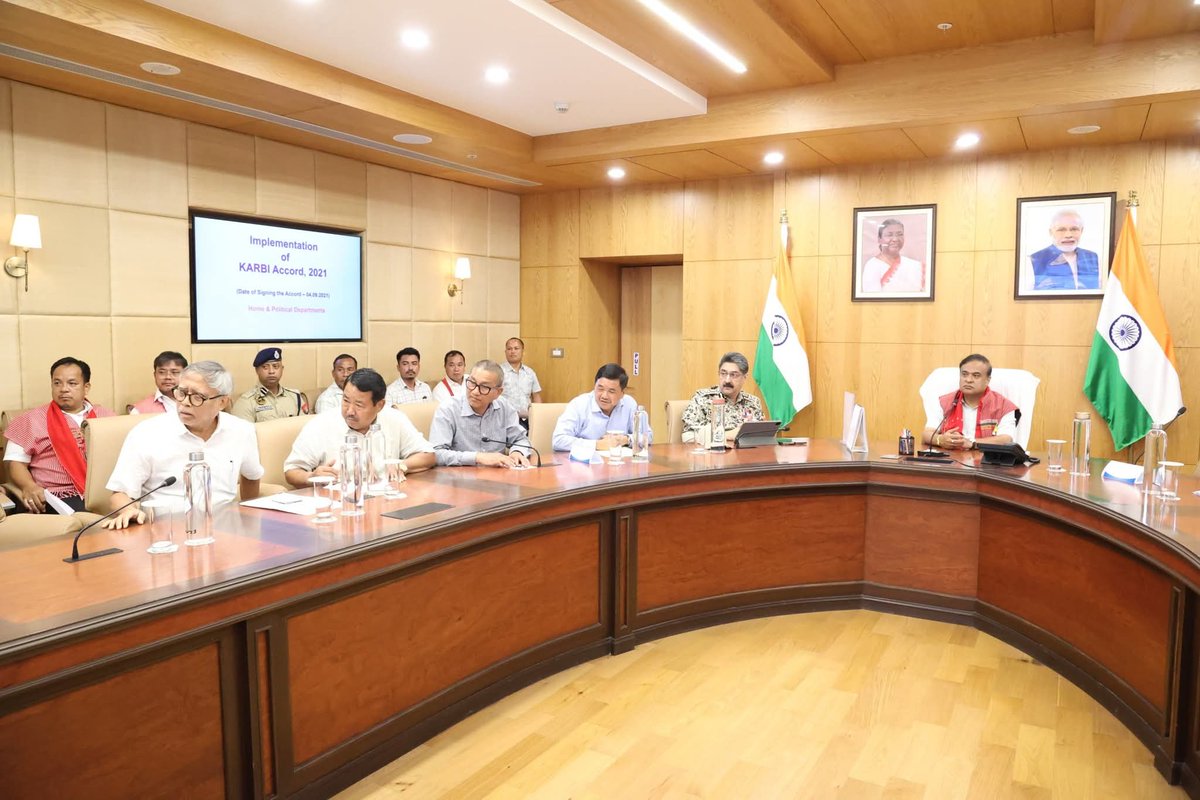 TuliramRonghang's tweet image. Pressing for early implementation of the long standing demand ie, the early implementation of #AutonomousState, and discussed issues related to Implementation of Karbi Accord 2021, we submitted a memorandum to Dr @himantabiswa, Hon’ble Chief Minister and he had given us his