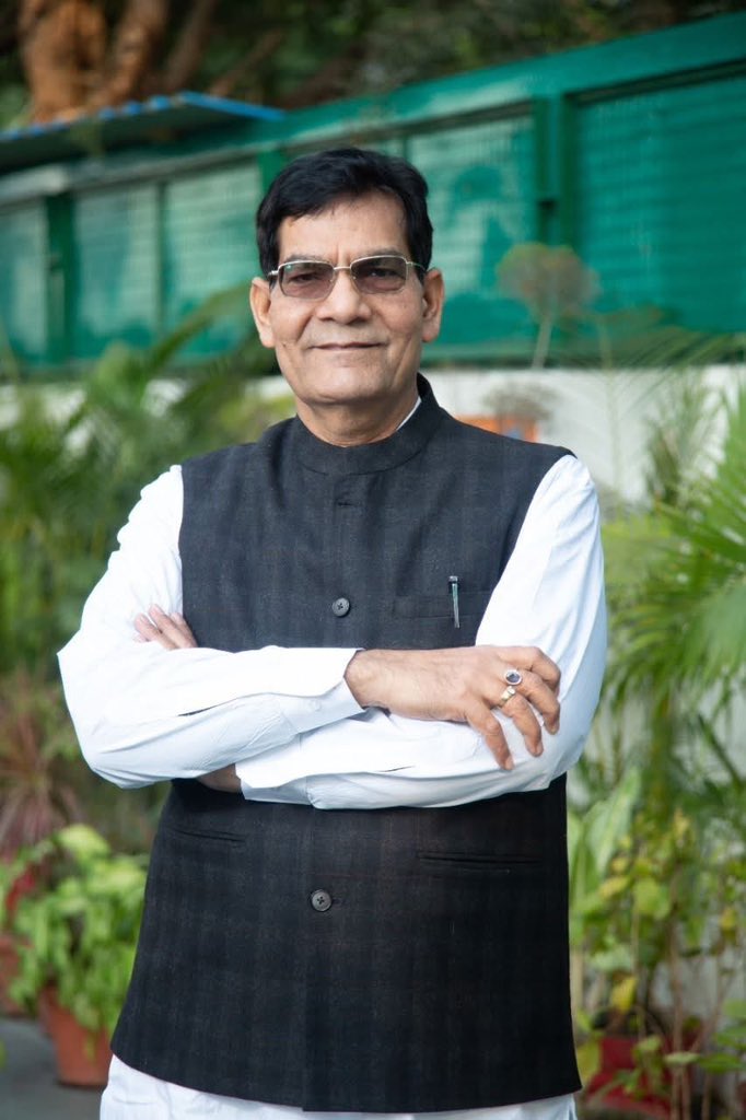 Arun Yadav (@arunyadavind) on Twitter photo कर्मठ व्यक्तित्व के धनी, उत्तर प्रदेश सरकार में मा॰ कैबिनेट मंत्री आदरणीय श्री ए. के. शर्मा जी आपको जन्मदिन की हार्दिक शुभकामनाएँ!
प्रभु श्रीराम जी से प्रार्थना है कि वे आपको उत्तम स्वास्थ्य, एवं यशस्वी जीवन प्रदान करें।
<a href="/aksharmaBharat/">A K Sharma</a> कर्मठ व्यक्तित्व के धनी, उत्तर प्रदेश सरकार में मा॰ कैबिनेट मंत्री आदरणीय श्री ए. के. शर्मा जी आपको जन्मदिन की हार्दिक शुभकामनाएँ!
प्रभु श्रीराम जी से प्रार्थना है कि वे आपको उत्तम स्वास्थ्य, एवं यशस्वी जीवन प्रदान करें।
<a href="/aksharmaBharat/">A K Sharma</a>