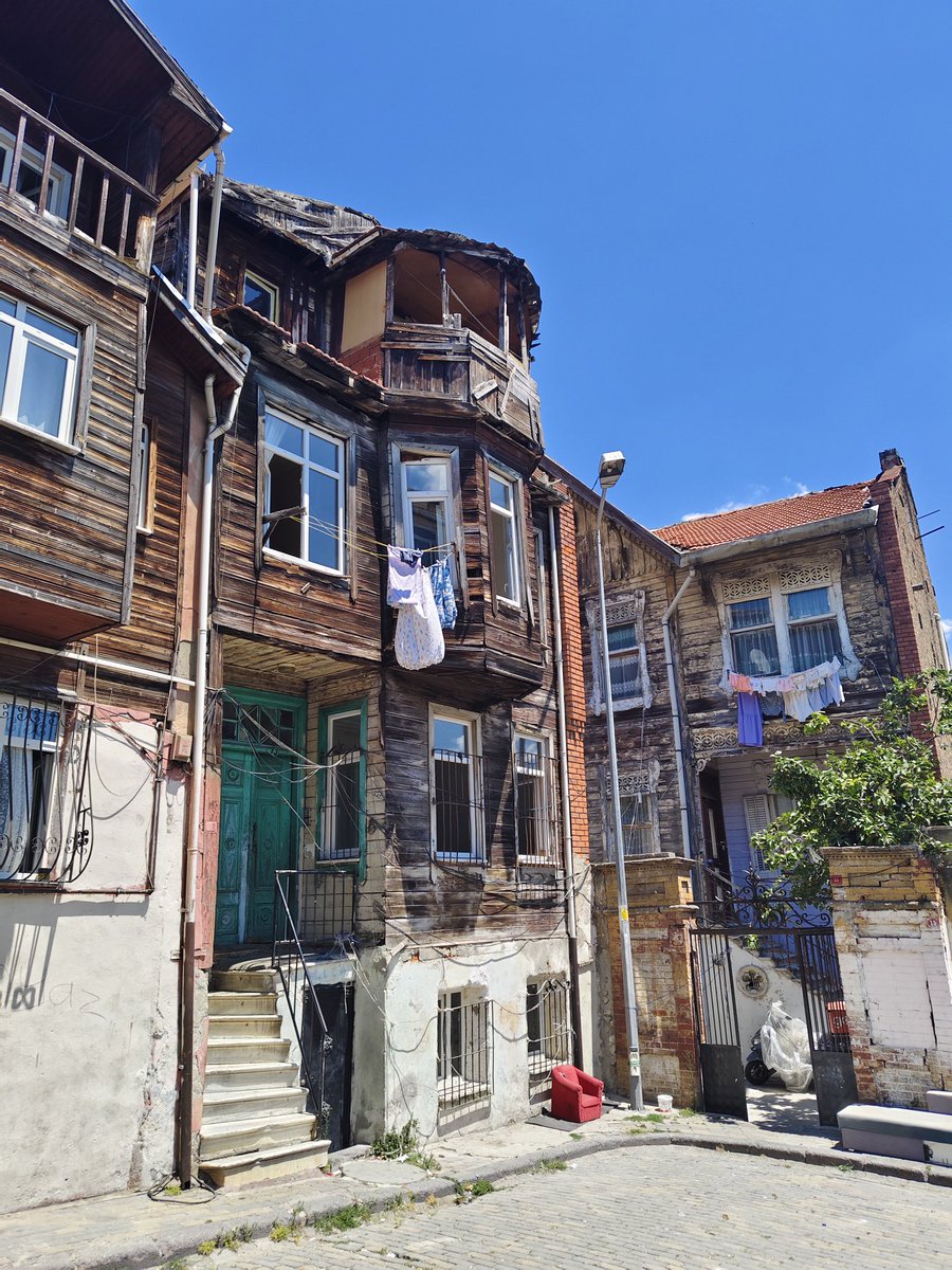 Yeditepe İstanbul, konak. gidip görmeyi hep çok istemiştim, bugün imiş vakti.