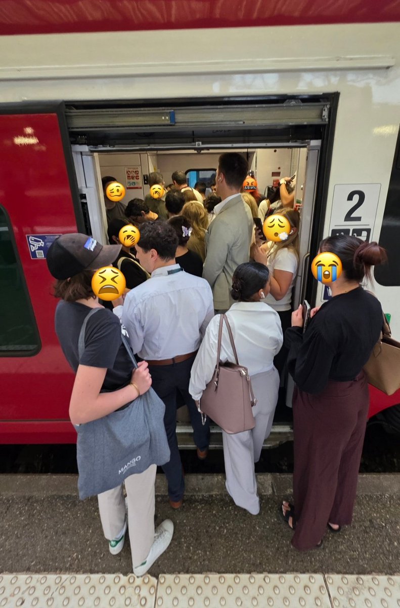 NoTrain_NoGain (@n0train_n0gain) on Twitter photo <a href="/TERNancyMetzLux/">TER Nancy-Metz-Lux</a> Ce vendredi soir marque la fin des trajets (sans incidents ?) en trains TER directs entre le Luxembourg 🇱🇺 et la France 🇫🇷 avant l'interruption de 2 mois. Au revoir La Bétaillère <a href="/BERNancyMetzLux/">BétaillèRE Nancy-Metz-Lux</a>, mais... bonjour les bouchons de l'A31 avec <a href="/itlflorfron/">ITLFLORFRON</a> Poke <a href="/TER_Metz_Lux/">Ex Usager TER Metz-Luxembourg</a> <a href="/RMPC57/">RMPC 🐌</a> <a href="/TERNancyMetzLux/">TER Nancy-Metz-Lux</a> Ce vendredi soir marque la fin des trajets (sans incidents ?) en trains TER directs entre le Luxembourg 🇱🇺 et la France 🇫🇷 avant l'interruption de 2 mois. Au revoir La Bétaillère <a href="/BERNancyMetzLux/">BétaillèRE Nancy-Metz-Lux</a>, mais... bonjour les bouchons de l'A31 avec <a href="/itlflorfron/">ITLFLORFRON</a> Poke <a href="/TER_Metz_Lux/">Ex Usager TER Metz-Luxembourg</a> <a href="/RMPC57/">RMPC 🐌</a>