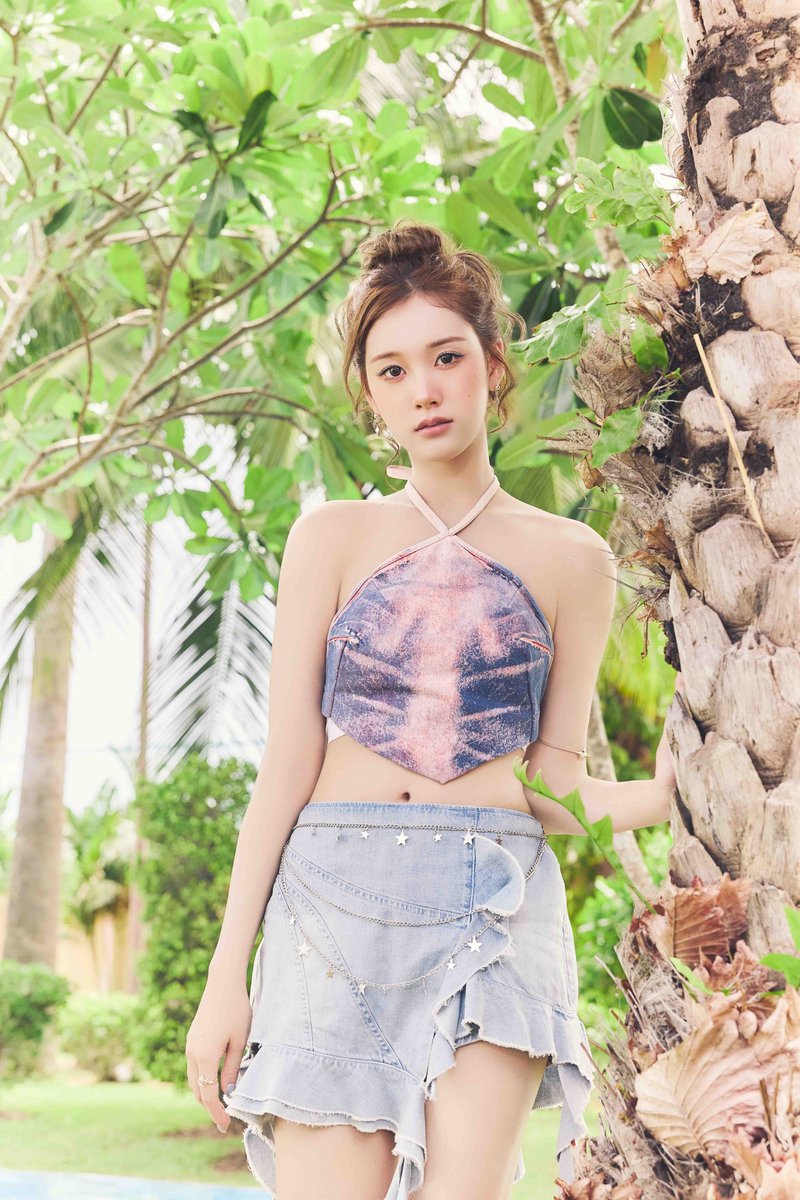 STAYC(스테이씨) tweet media