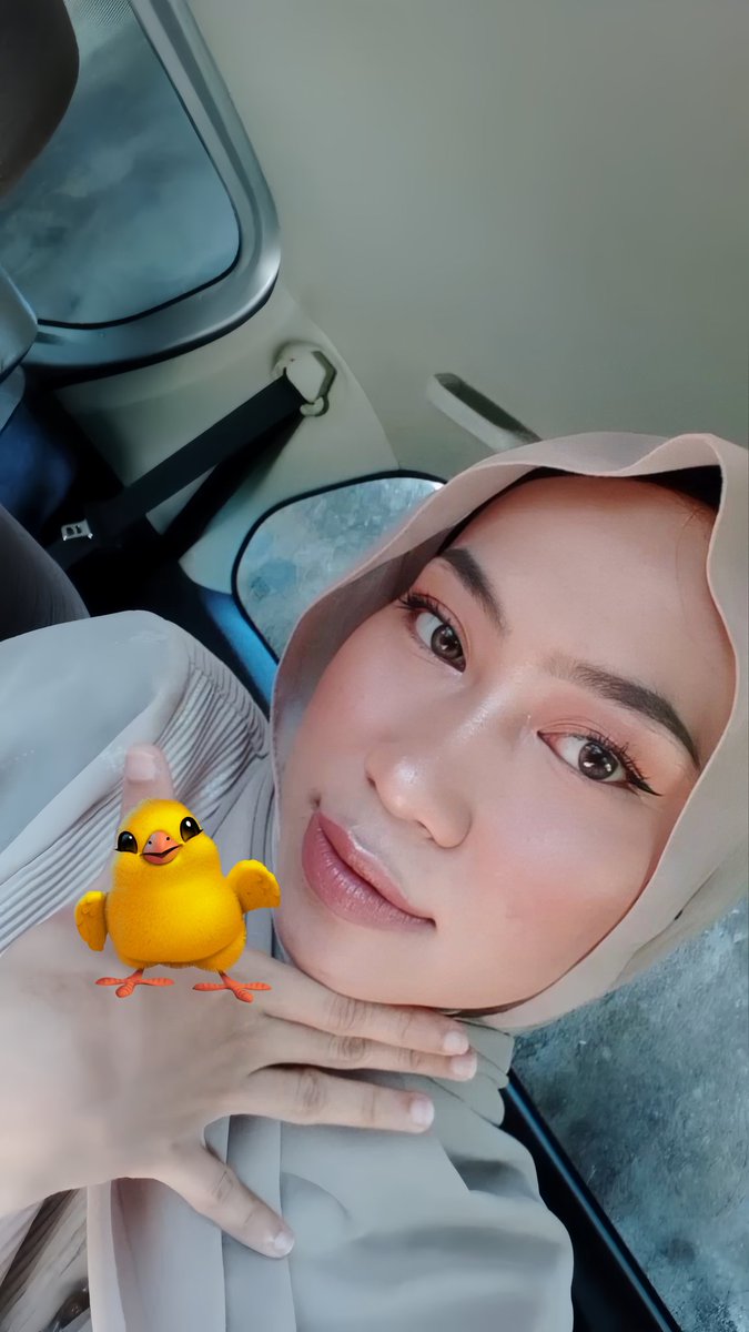 Jatuh cinta dgn makeup ku🐣