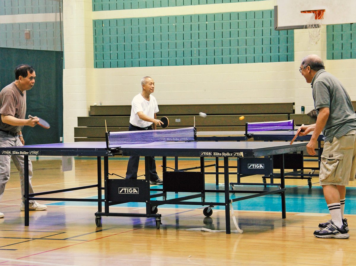 MoCoDHHS's tweet image. Did you know that Montgomery County Recreation offers programs and resources for older adults, 55 and older? From fitness classes to health-related workshops, there are many opportunities for you to stay active and healthy:
tinyurl.com/2w3dz2dx